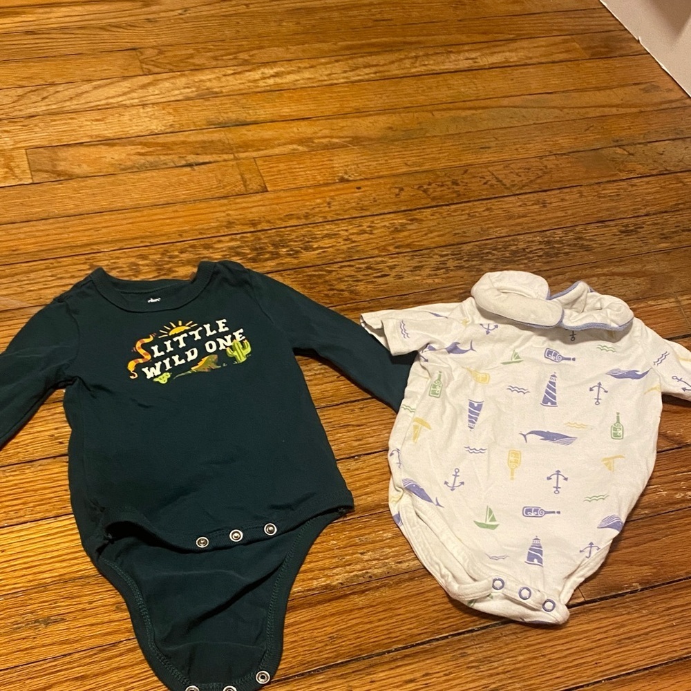 Little Wild One Green and White Baby Bodysuit Set 3-6 Months